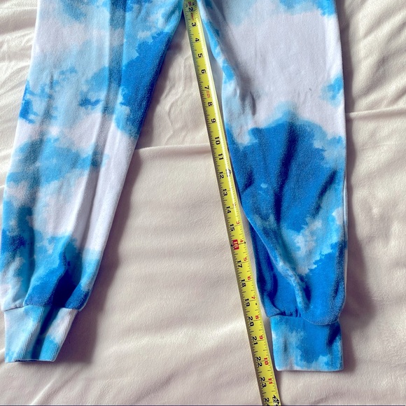 Retro MTV Sweatpants - Picture 4 of 7